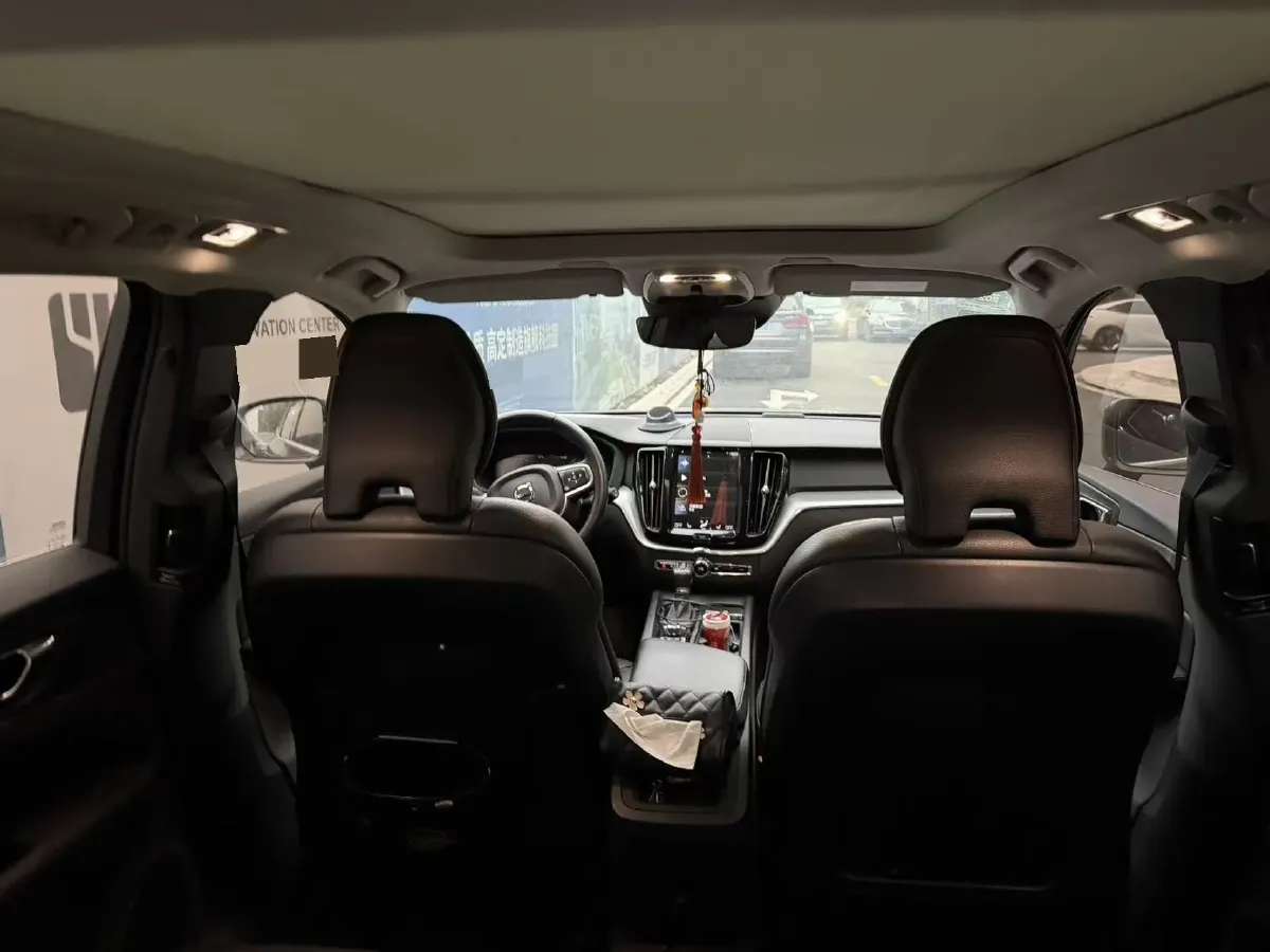 2019 Jeep Wrangler 2.0T 266HP L4 8AT,autocango,china used car exporter,china ev exporter,chinese used car exporter,chinese used ev exporter