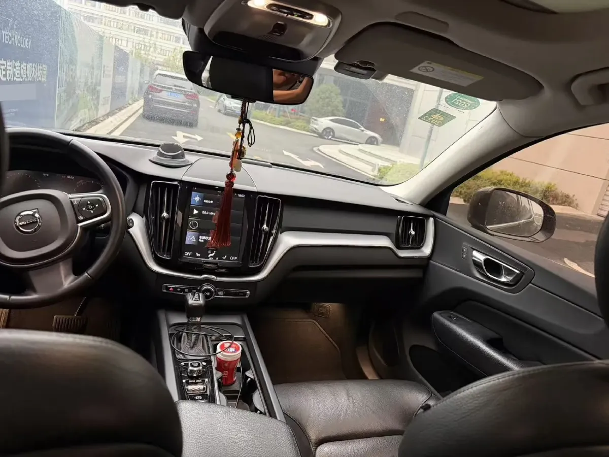 2019 Jeep Wrangler 2.0T 266HP L4 8AT,autocango,china used car exporter,china ev exporter,chinese used car exporter,chinese used ev exporter