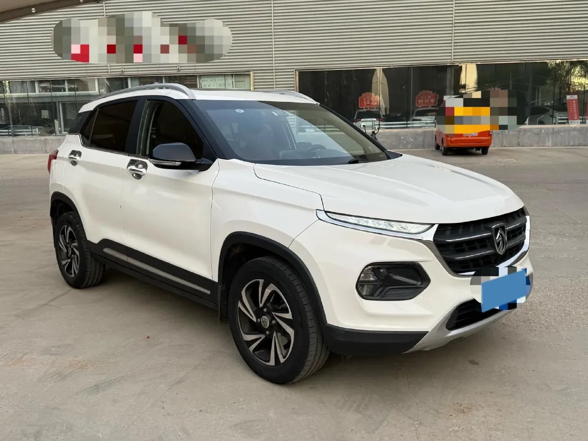 2017 HaiMa S5 Young Edition 1.6L 122HP L4 5MT,autocango,china used car exporter,china ev exporter,chinese used car exporter,chinese used ev exporter