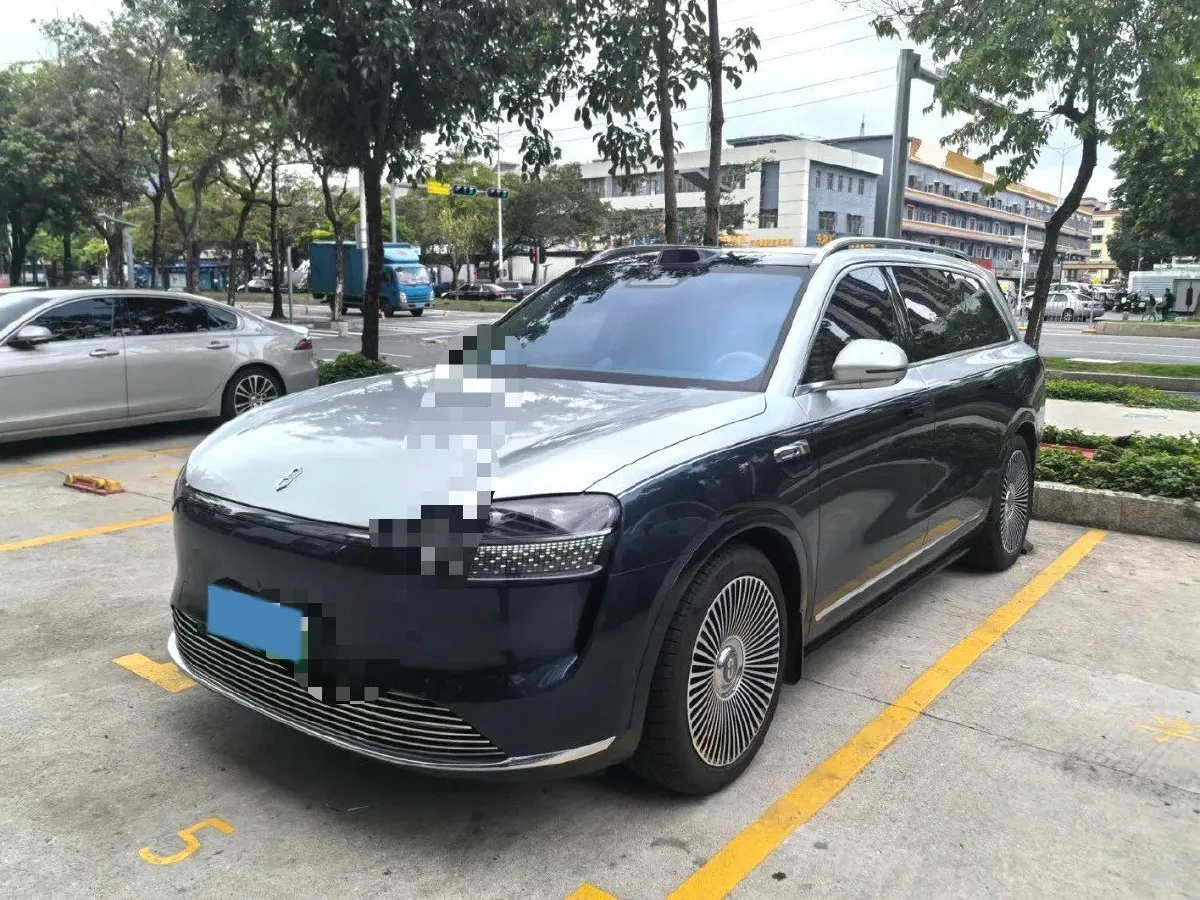 2024 AITO AITO M9 1.5T 152HP L4 REEV 42KWH,autocango,china used car exporter,china ev exporter,chinese used car exporter,chinese used ev exporter