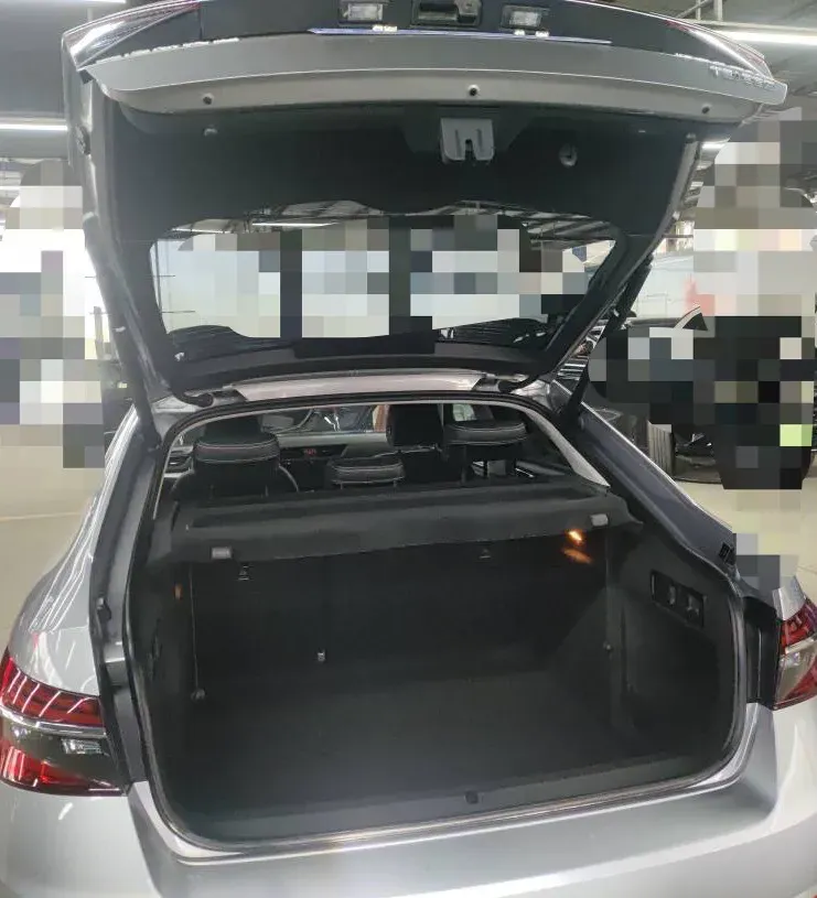 2021 Skoda Superb 2.0T 220HP L4 7DCT,autocango,china used car exporter,china ev exporter,chinese used car exporter,chinese used ev exporter