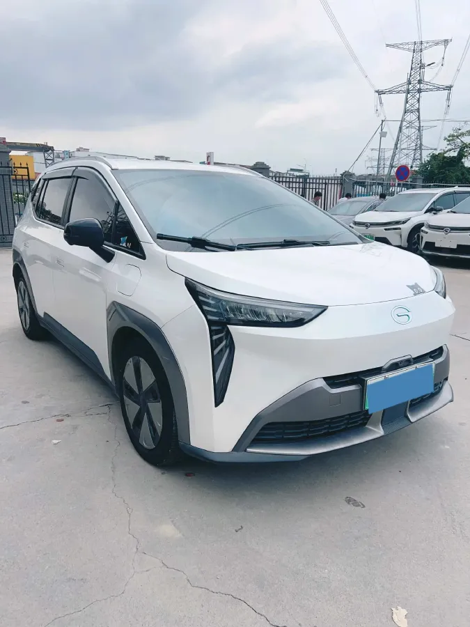 2022 Geely Okavango 1.8T 184HP L4 7DCT,autocango,china used car exporter,china ev exporter,chinese used car exporter,chinese used ev exporter