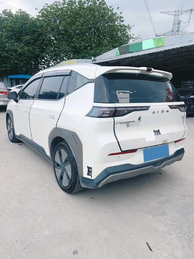 2022 Geely Okavango 1.8T 184HP L4 7DCT,autocango,china used car exporter,china ev exporter,chinese used car exporter,chinese used ev exporter