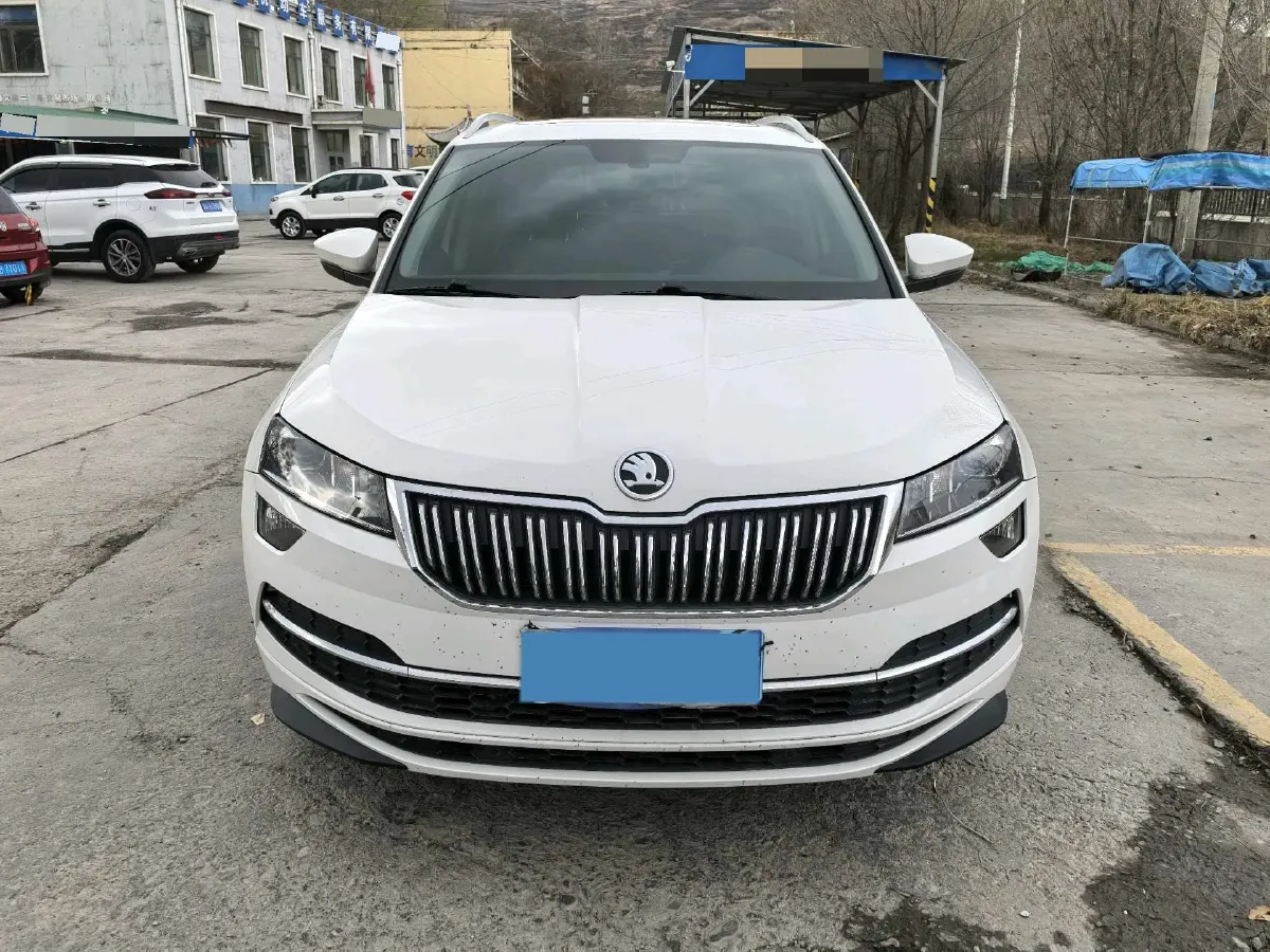 2022 Skoda Karoq 1.4T 150HP L4 7DCT,autocango,china used car exporter,china ev exporter,chinese used car exporter,chinese used ev exporter