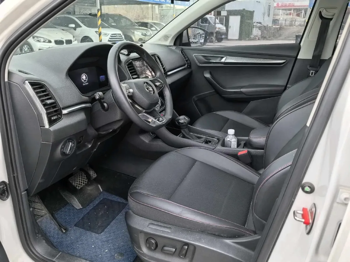2022 Skoda Karoq 1.4T 150HP L4 7DCT,autocango,china used car exporter,china ev exporter,chinese used car exporter,chinese used ev exporter