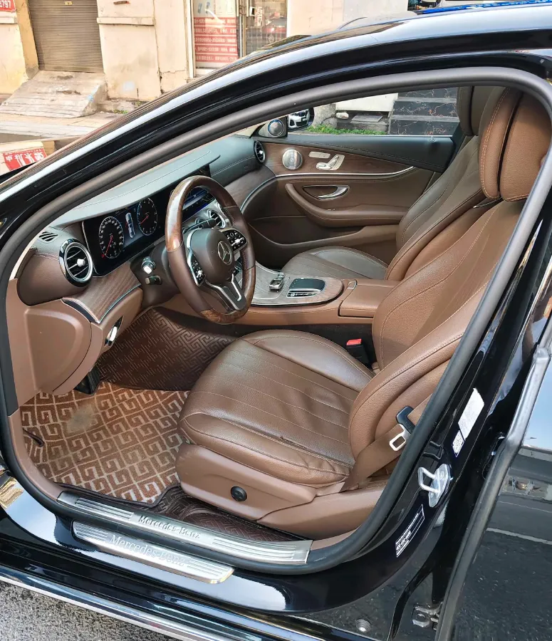 2020 Mercedes-Benz E Class 2.0T 258HP L4 9AT,autocango,china used car exporter,china ev exporter,chinese used car exporter,chinese used ev exporter