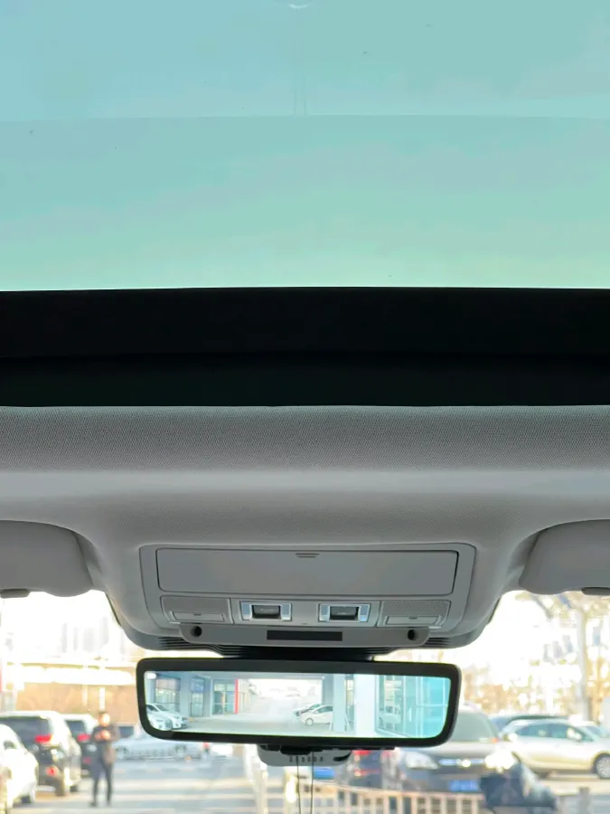 2023 Land Rover Range Rover Evoque 2.0T 249HP L4 9AT,autocango,china used car exporter,china ev exporter,chinese used car exporter,chinese used ev exporter