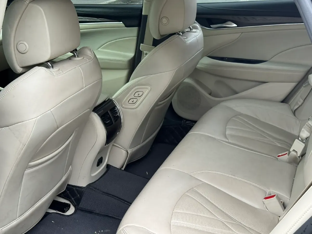 2021 Buick Larcosse 2.0T 237HP L4 9AT,autocango,china used car exporter,china ev exporter,chinese used car exporter,chinese used ev exporter