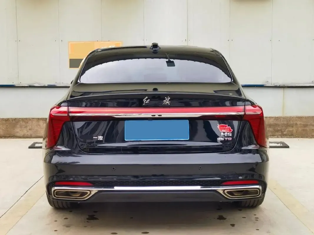 2024 HongQi H5 1.5T 169HP L4 7DCT,autocango,china used car exporter,china ev exporter,chinese used car exporter,chinese used ev exporter