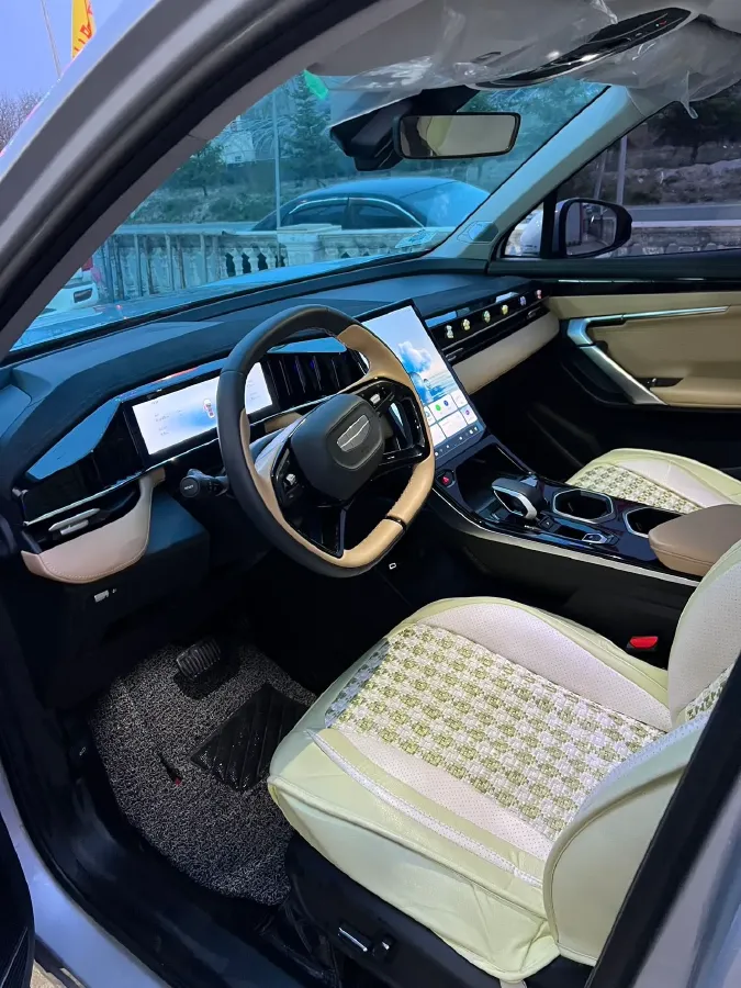 2023 Geely StarRay 1.5T 181HP L4 7DCT,autocango,china used car exporter,china ev exporter,chinese used car exporter,chinese used ev exporter