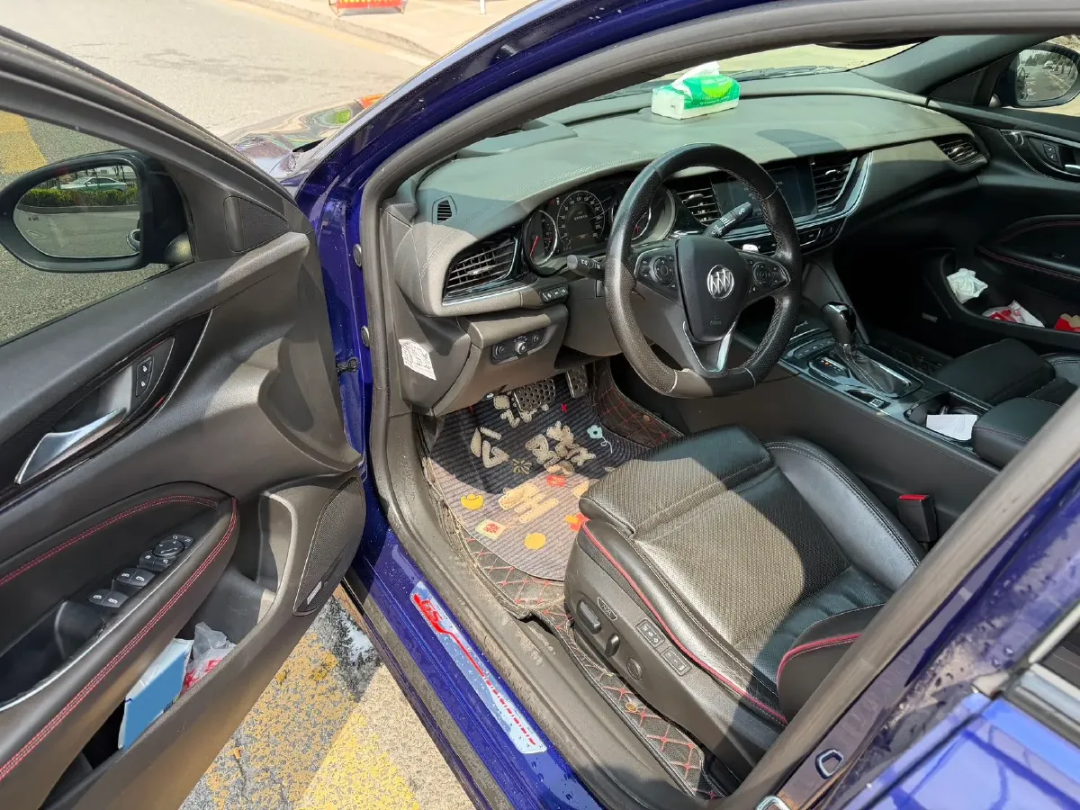 2019 Buick Regal 2.0T 261HP L4 9AT,autocango,china used car exporter,china ev exporter,chinese used car exporter,chinese used ev exporter