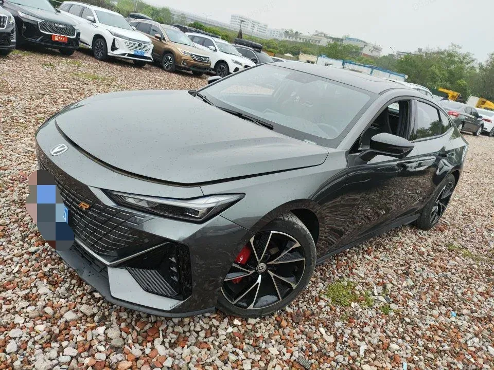 2023 ChangAn UNI-V 1.5T 188HP L4 7DCT,autocango,china used car exporter,china ev exporter,chinese used car exporter,chinese used ev exporter