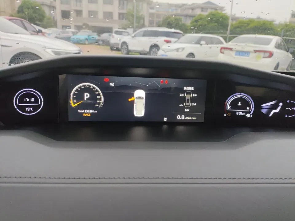 2023 ChangAn UNI-V 1.5T 188HP L4 7DCT,autocango,china used car exporter,china ev exporter,chinese used car exporter,chinese used ev exporter