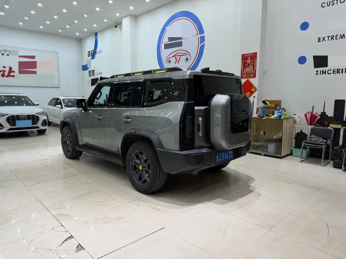 2023 Jetour Traveller 2.0T 254HP L4 7DCT,autocango,china used car exporter,china ev exporter,chinese used car exporter,chinese used ev exporter