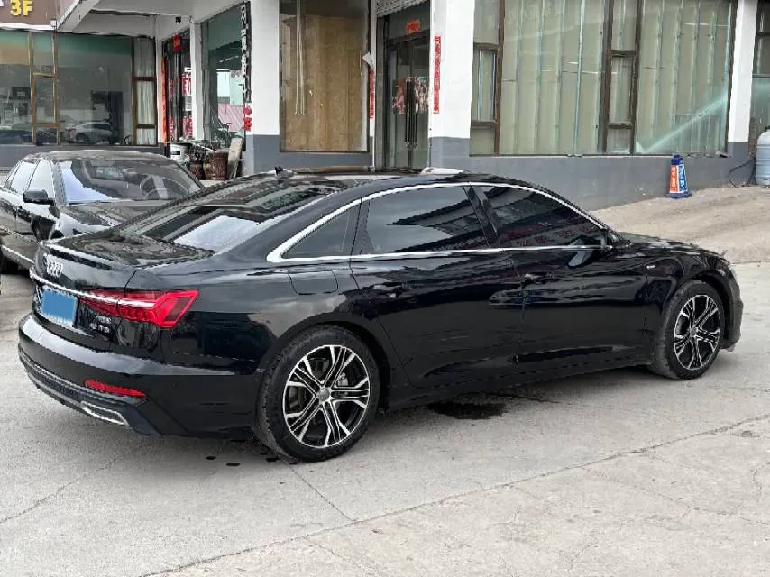 2020 Audi A6L 2.0T 224HP L4 7DCT,autocango,china used car exporter,china ev exporter,chinese used car exporter,chinese used ev exporter