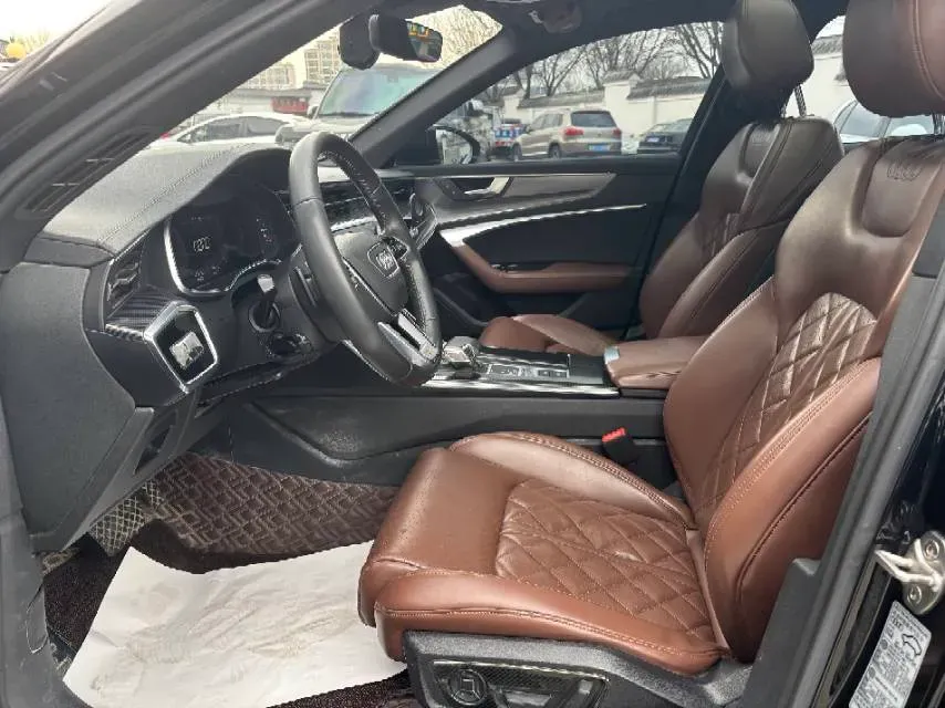 2020 Audi A6L 2.0T 224HP L4 7DCT,autocango,china used car exporter,china ev exporter,chinese used car exporter,chinese used ev exporter