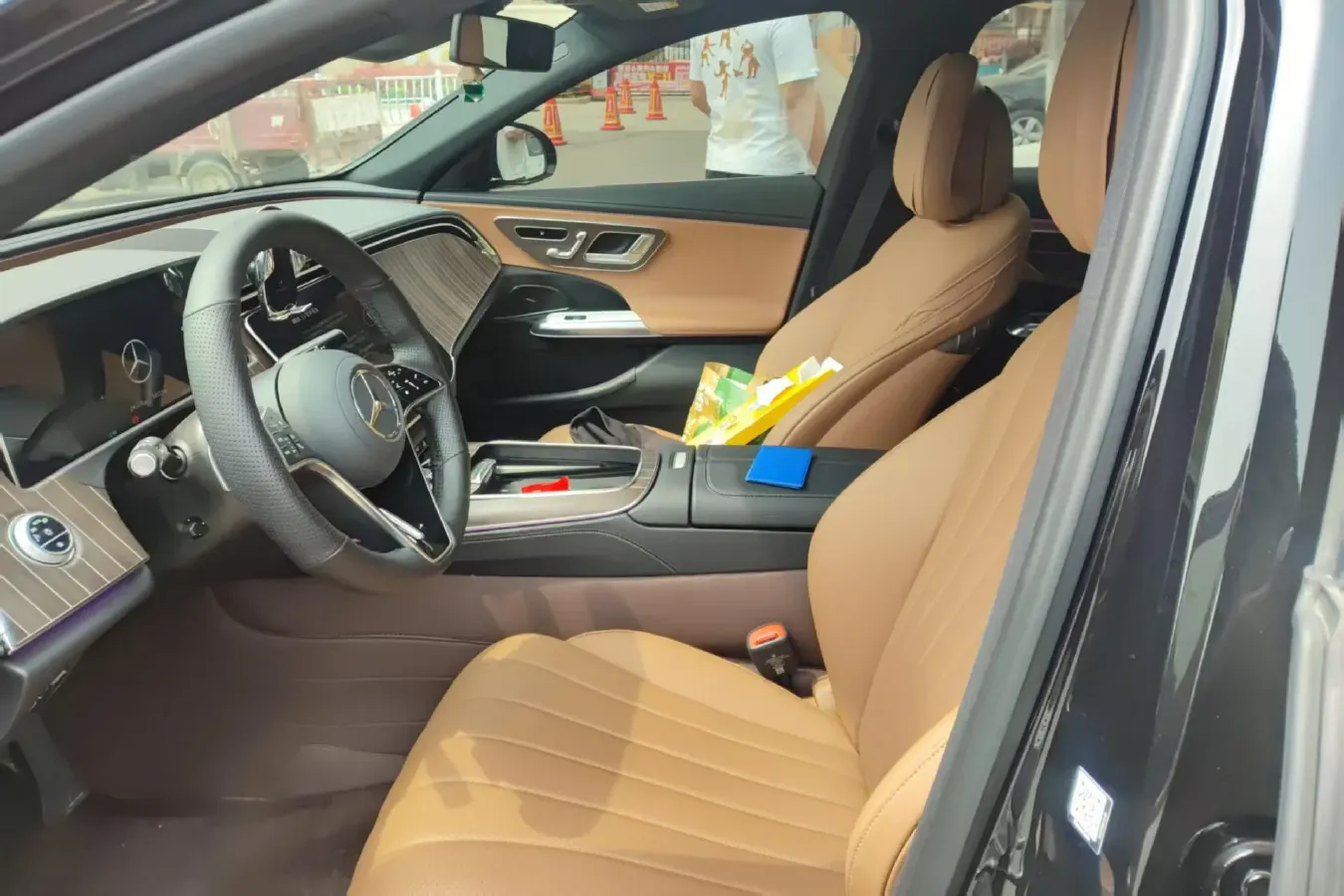 2024 Mercedes-Benz E Class 2.0T 258HP L4 9AT,autocango,china used car exporter,china ev exporter,chinese used car exporter,chinese used ev exporter