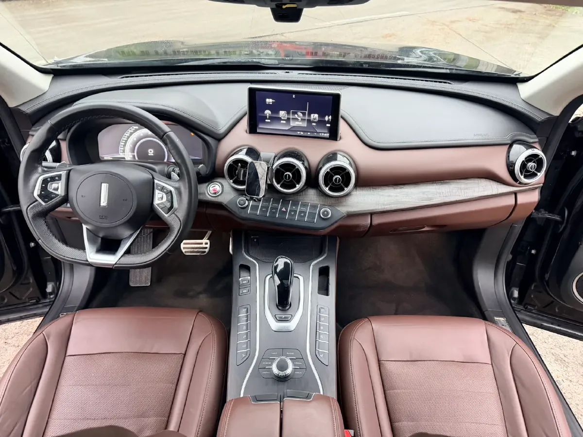 2019 WEY VV7 2.0T 227HP L4 7DCT,autocango,china used car exporter,china ev exporter,chinese used car exporter,chinese used ev exporter