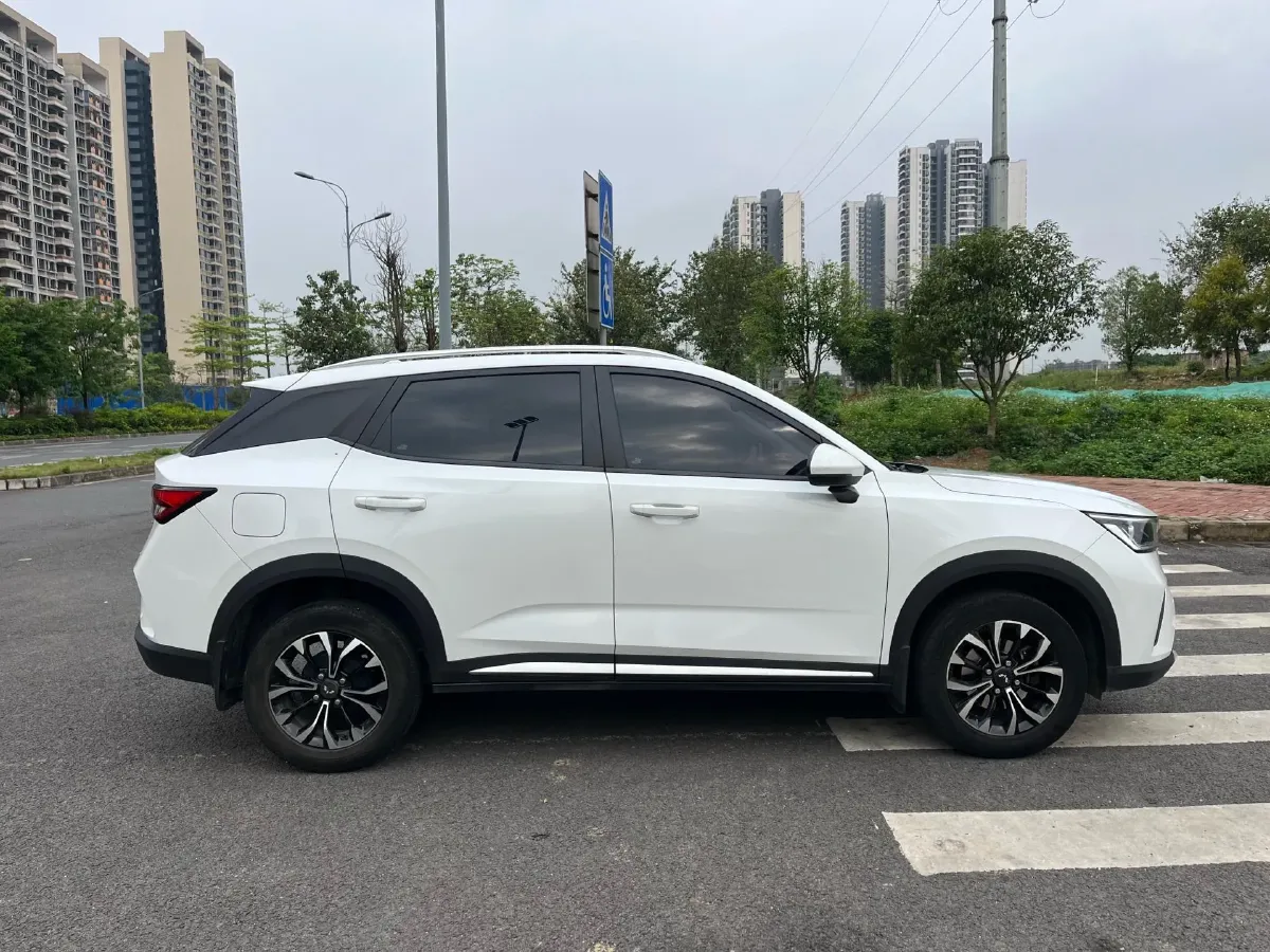 2022 WuLing XingChi 1.5L 99HP L4 6MT,autocango,china used car exporter,china ev exporter,chinese used car exporter,chinese used ev exporter