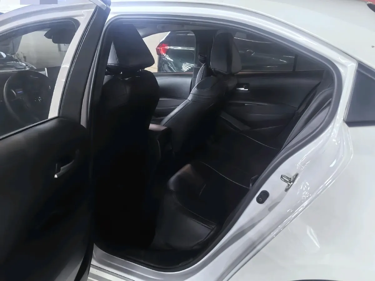 2021 Toyota Corolla 1.2T 116HP L4 CVT,autocango,china used car exporter,china ev exporter,chinese used car exporter,chinese used ev exporter