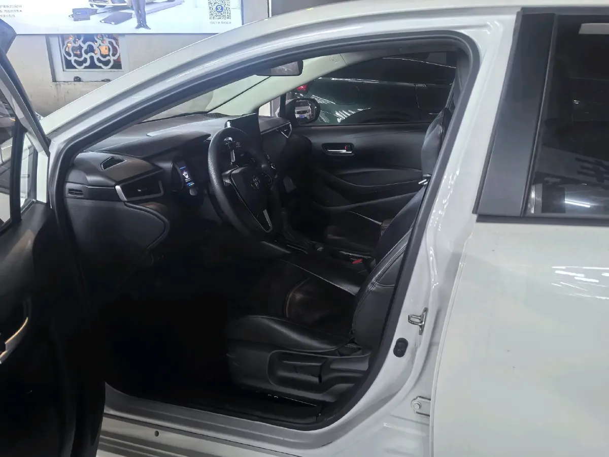 2021 Toyota Corolla 1.2T 116HP L4 CVT,autocango,china used car exporter,china ev exporter,chinese used car exporter,chinese used ev exporter