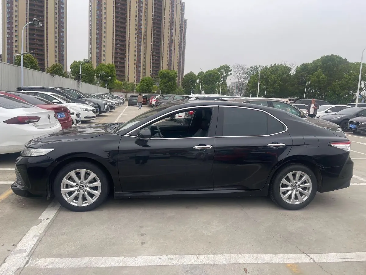 2019 Toyota Camry 2.0L 178HP L4 CVT,autocango,china used car exporter,china ev exporter,chinese used car exporter,chinese used ev exporter
