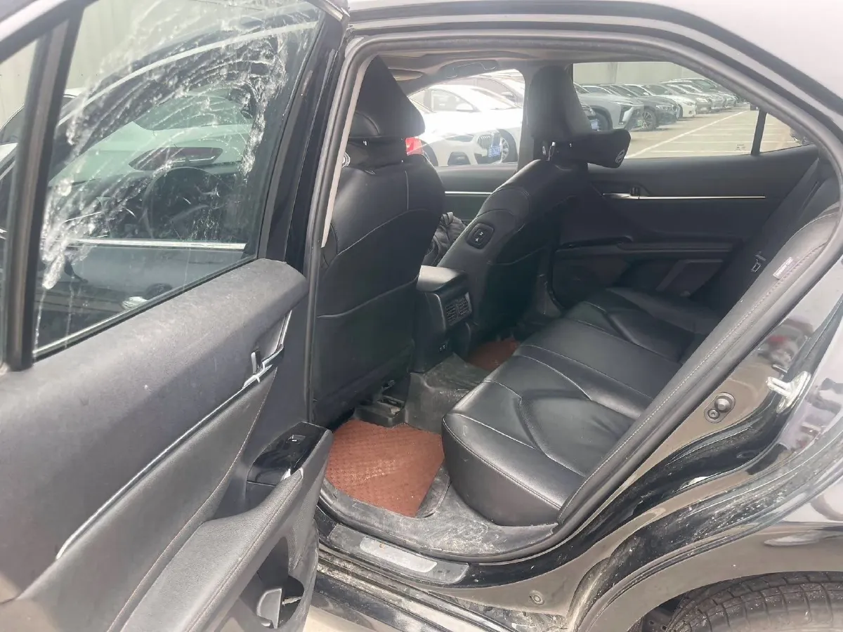 2019 Toyota Camry 2.0L 178HP L4 CVT,autocango,china used car exporter,china ev exporter,chinese used car exporter,chinese used ev exporter