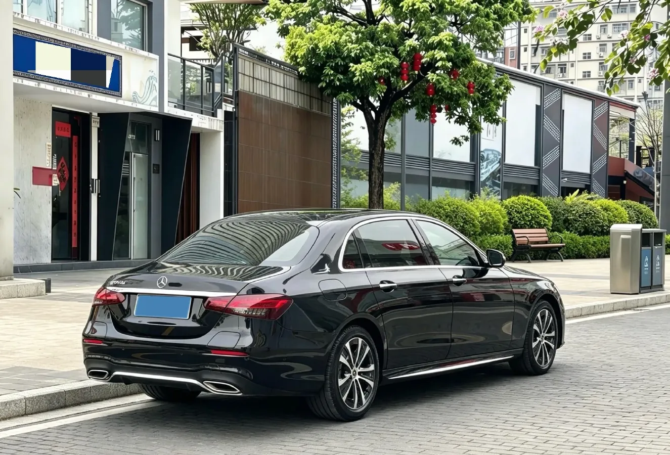 2023 Mercedes-Benz E Class 2.0T 211HP L4 9AT PHEV 25.4KWH,autocango,china used car exporter,china ev exporter,chinese used car exporter,chinese used ev exporter