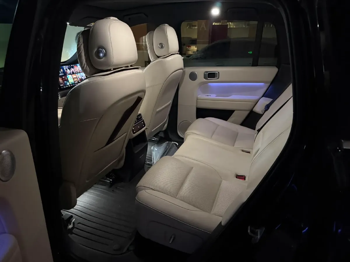 2024 Li L6 Range Extended 154HP L4 REEV 36.8KWH,autocango,china used car exporter,china ev exporter,chinese used car exporter,chinese used ev exporter