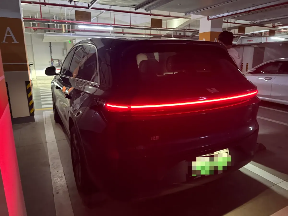 2024 Li L6 Range Extended 154HP L4 REEV 36.8KWH,autocango,china used car exporter,china ev exporter,chinese used car exporter,chinese used ev exporter