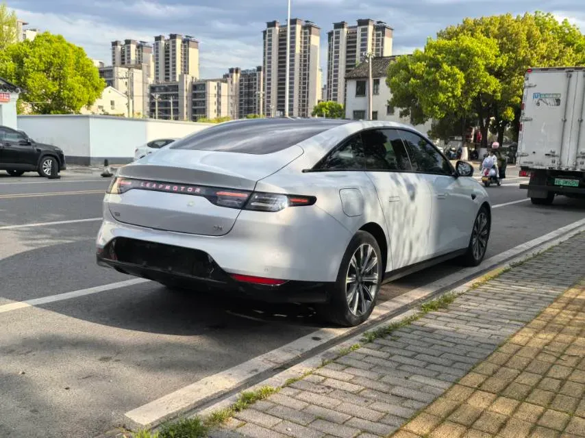 2023 Leapmotor C01 1.5L 95HP L4 REEV 30.1KWH,autocango,china used car exporter,china ev exporter,chinese used car exporter,chinese used ev exporter