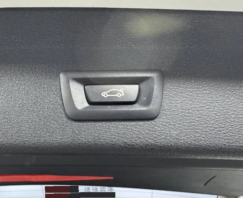 2022 BMW X1 1.5T 140HP L3 7DCT,autocango,china used car exporter,china ev exporter,chinese used car exporter,chinese used ev exporter