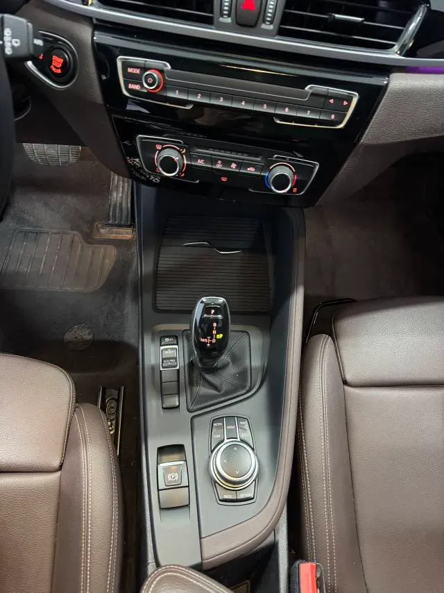 2022 BMW X1 1.5T 140HP L3 7DCT,autocango,china used car exporter,china ev exporter,chinese used car exporter,chinese used ev exporter