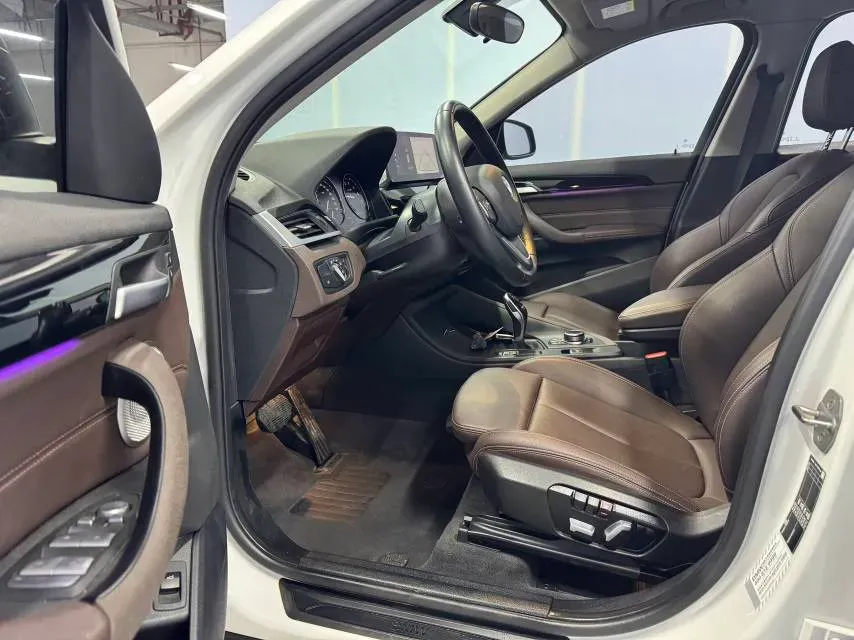 2022 BMW X1 1.5T 140HP L3 7DCT,autocango,china used car exporter,china ev exporter,chinese used car exporter,chinese used ev exporter