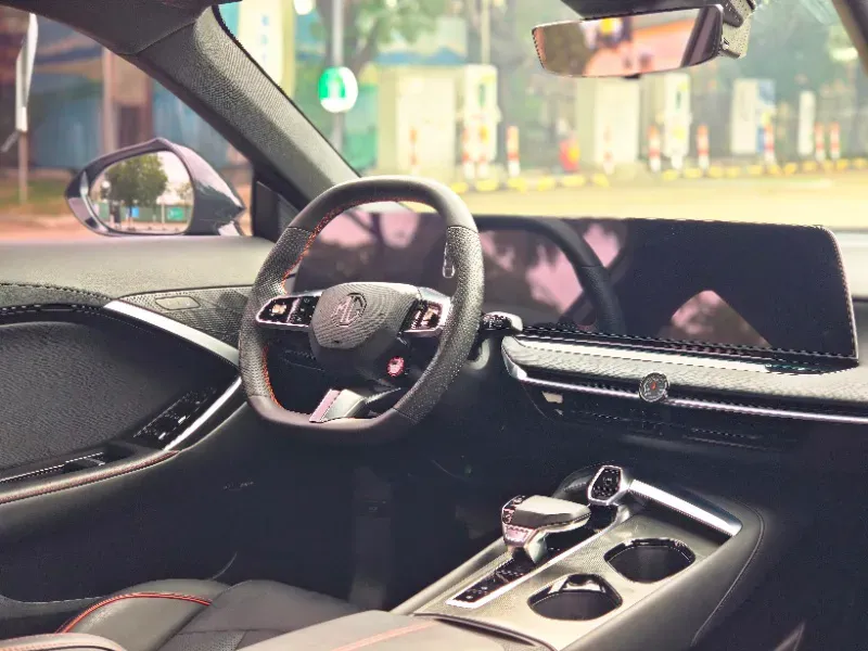 2023 MG 7 1.5T 188HP L4 7DCT,autocango,china used car exporter,china ev exporter,chinese used car exporter,chinese used ev exporter