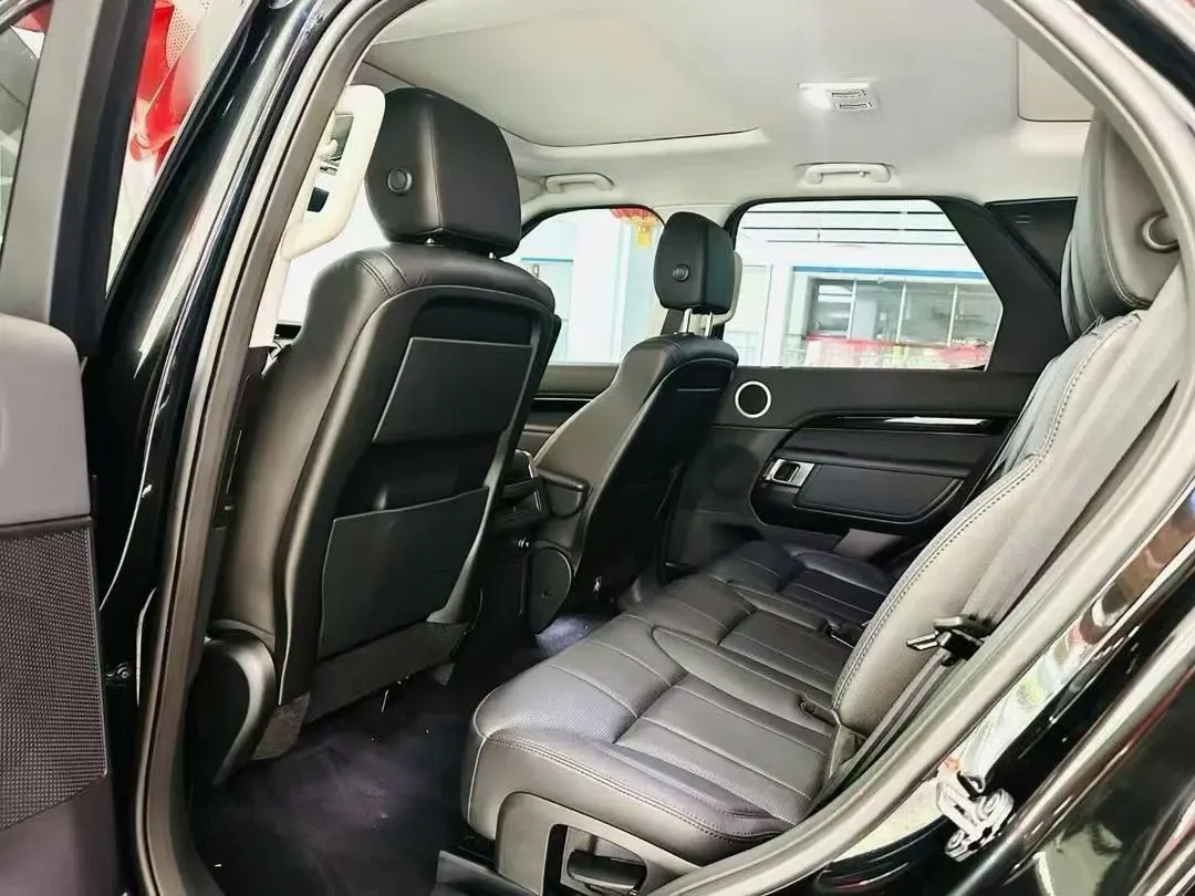 2018 Land Rover Discovery 3.0T 340HP V6 8AT,autocango,china used car exporter,china ev exporter,chinese used car exporter,chinese used ev exporter