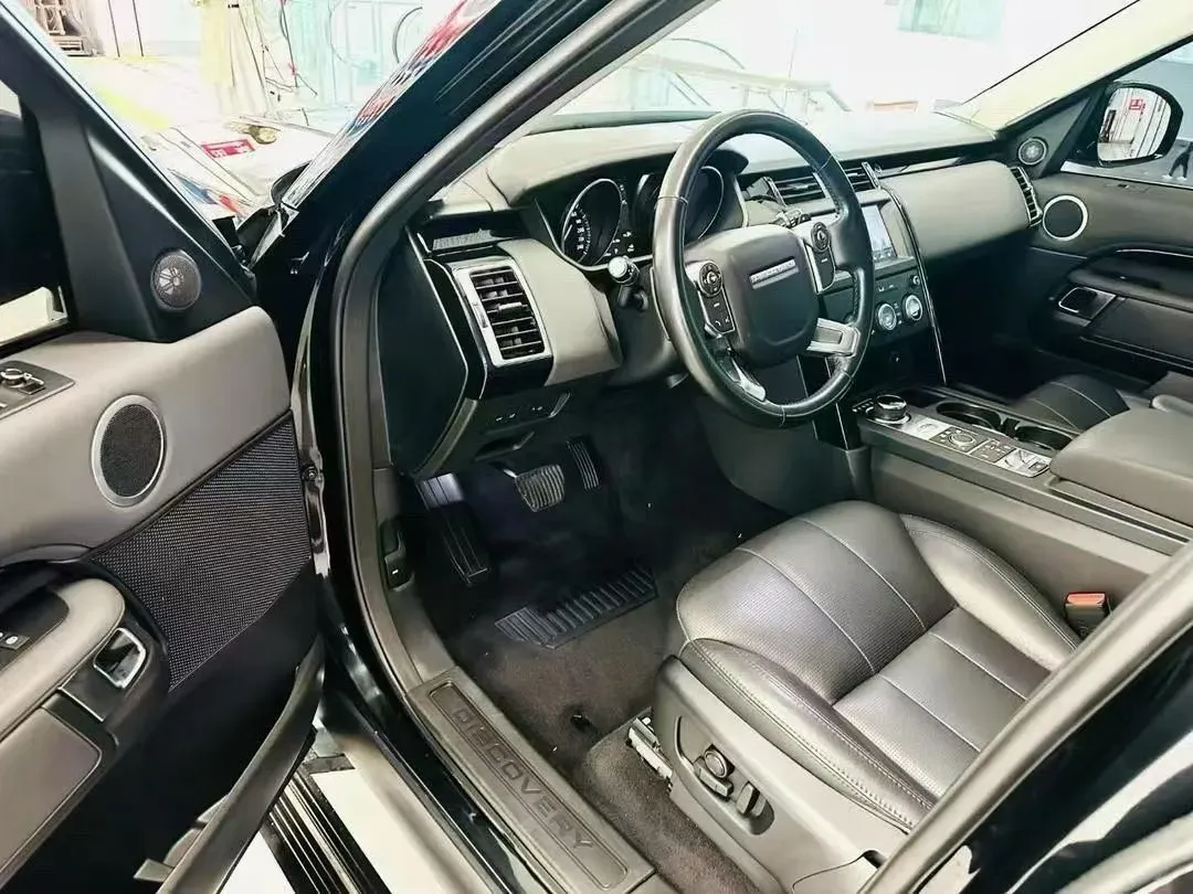 2018 Land Rover Discovery 3.0T 340HP V6 8AT,autocango,china used car exporter,china ev exporter,chinese used car exporter,chinese used ev exporter