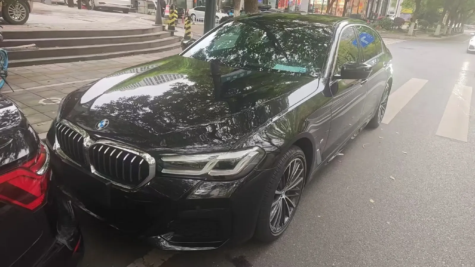 2023 BMW 5 Series 2.0T 245HP L4 8AT,autocango,china used car exporter,china ev exporter,chinese used car exporter,chinese used ev exporter