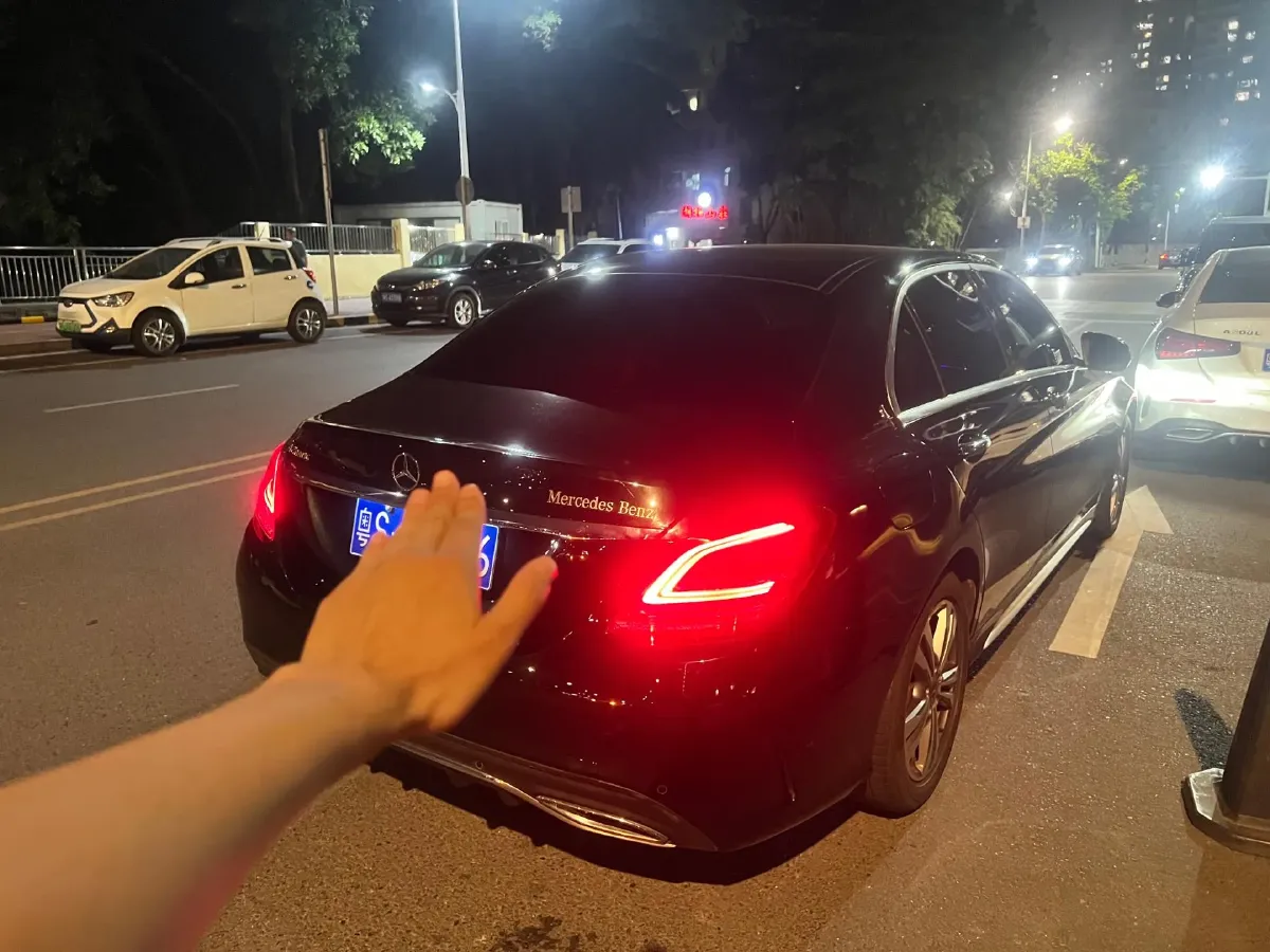 2021 Mercedes-Benz C Class 1.5T 156HP L4 9AT,autocango,china used car exporter,china ev exporter,chinese used car exporter,chinese used ev exporter