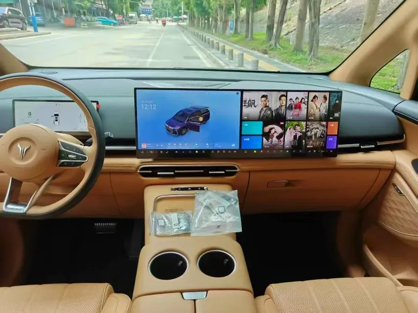 2026 Voyah Dream 1.5T 150HP L4 PHEV,autocango,china used car exporter,china ev exporter,chinese used car exporter,chinese used ev exporter