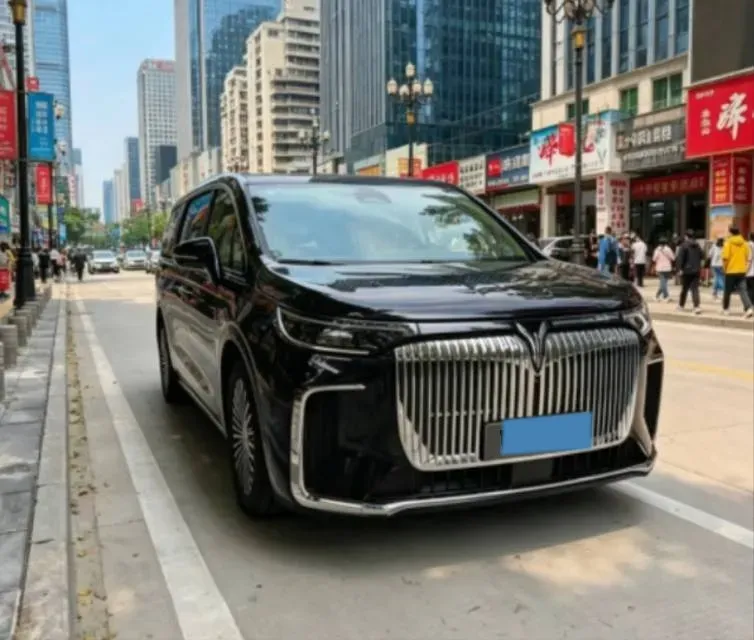 2026 Voyah Dream 1.5T 150HP L4 PHEV,autocango,china used car exporter,china ev exporter,chinese used car exporter,chinese used ev exporter