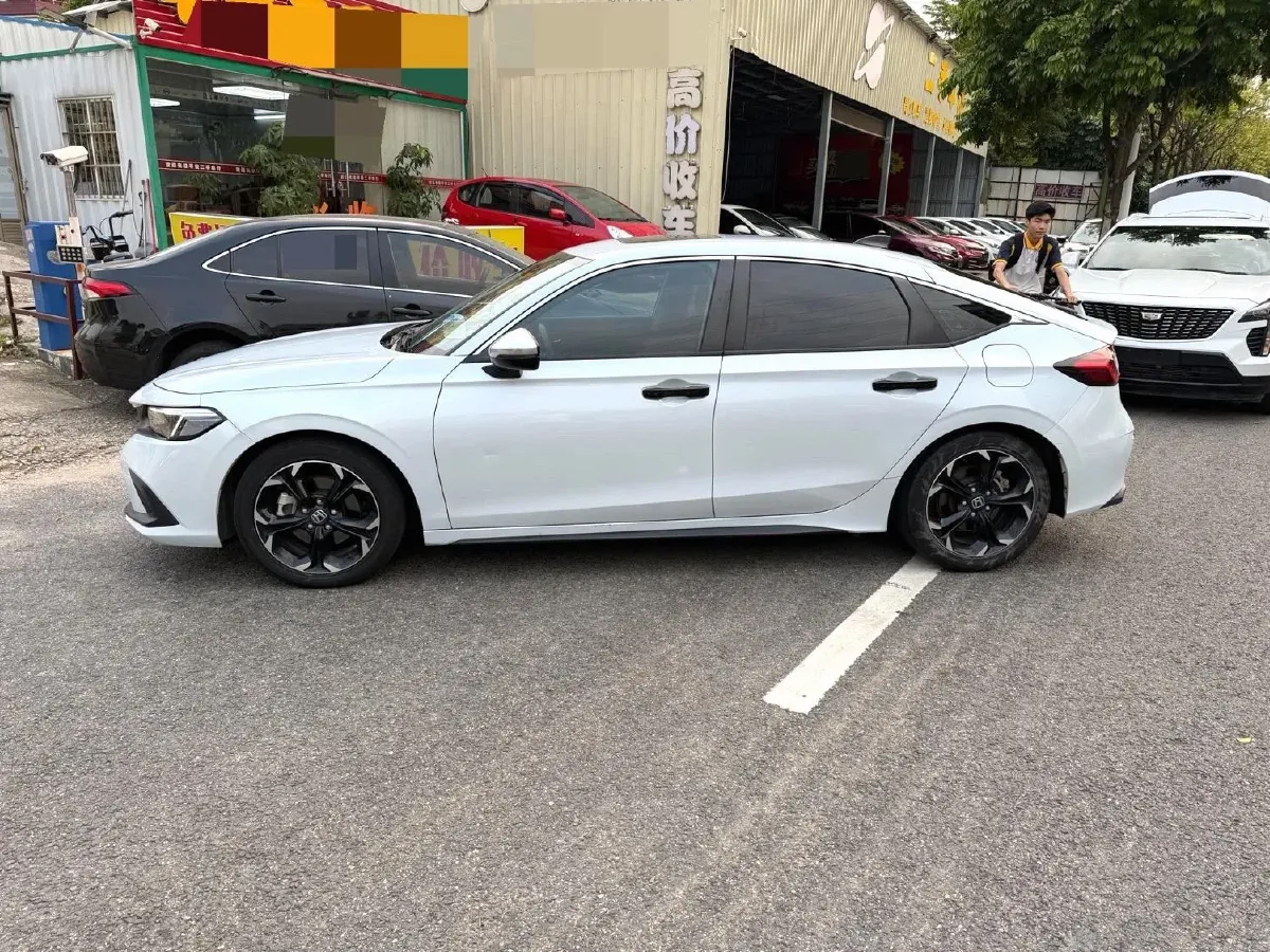 2023 Honda Civic 2.0L 143HP L4 E-CVT Hybrid,autocango,china used car exporter,china ev exporter,chinese used car exporter,chinese used ev exporter