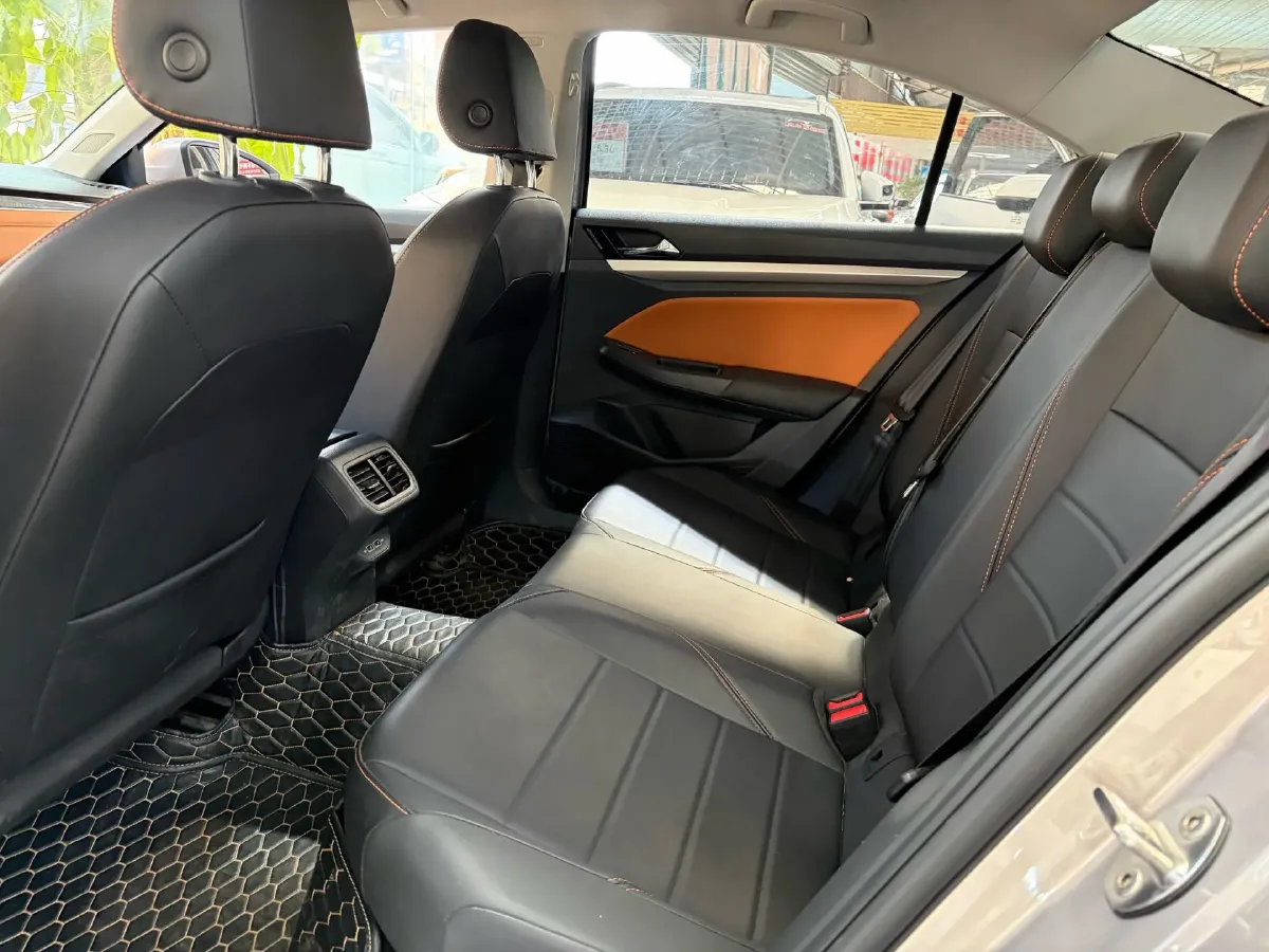 2023 Volkswagen Bora 1.2T 116HP L4 7DCT,autocango,china used car exporter,china ev exporter,chinese used car exporter,chinese used ev exporter