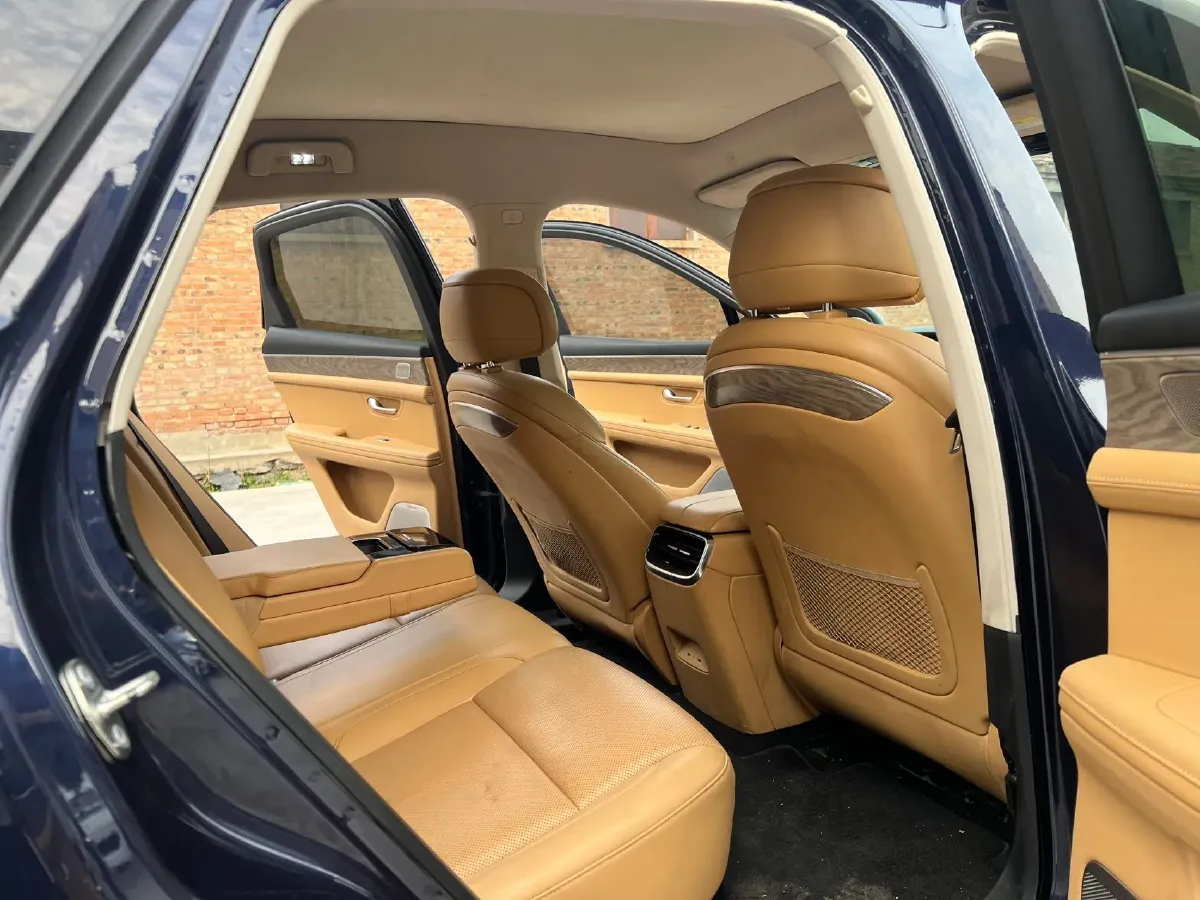 2022 Infiniti Q50L 2.0T 211HP L4 7AT,autocango,china used car exporter,china ev exporter,chinese used car exporter,chinese used ev exporter