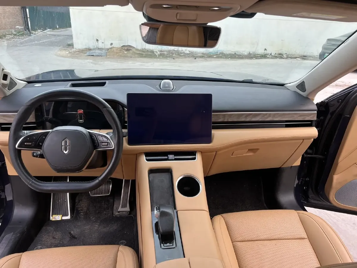 2022 Infiniti Q50L 2.0T 211HP L4 7AT,autocango,china used car exporter,china ev exporter,chinese used car exporter,chinese used ev exporter