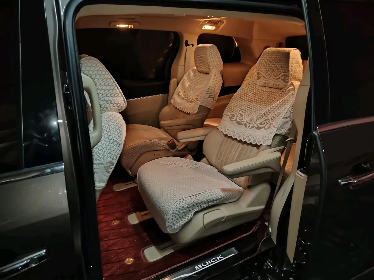 2023 Buick GL8 2.0T 237HP L4 9AT,autocango,china used car exporter,china ev exporter,chinese used car exporter,chinese used ev exporter