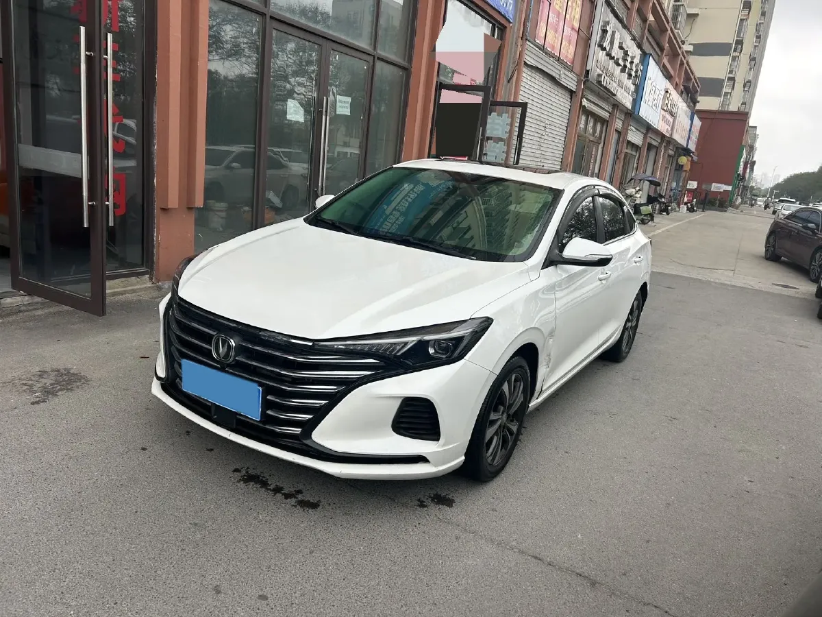2021 ChangAn Eado 1.6L 128HP L4 5MT,autocango,china used car exporter,china ev exporter,chinese used car exporter,chinese used ev exporter