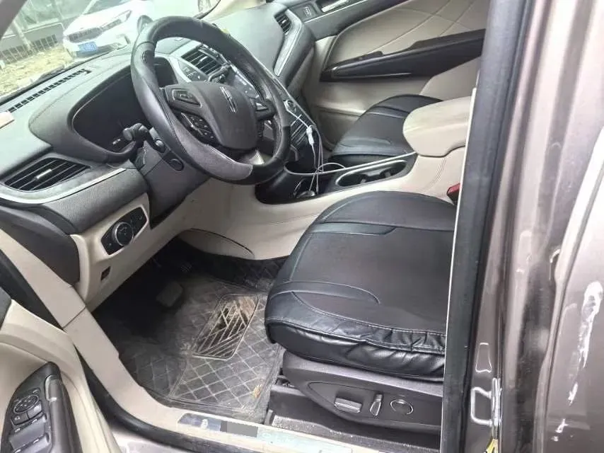 2018 Lincoln MKC 2.0T 203HP L4 6AT,autocango,china used car exporter,china ev exporter,chinese used car exporter,chinese used ev exporter