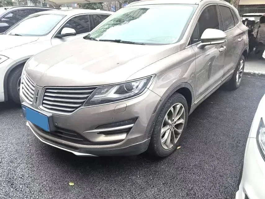 2018 Lincoln MKC 2.0T 203HP L4 6AT,autocango,china used car exporter,china ev exporter,chinese used car exporter,chinese used ev exporter