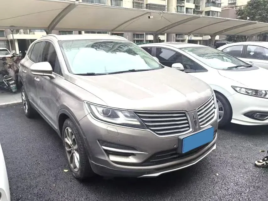2018 Lincoln MKC 2.0T 203HP L4 6AT,autocango,china used car exporter,china ev exporter,chinese used car exporter,chinese used ev exporter